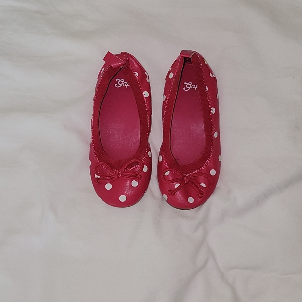 Kids gap slip ons